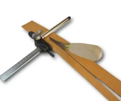 Clearance Coltello tagliacinghie con guida 10cm per Calzolaio o Pelletterie Coltelli E Trincetti